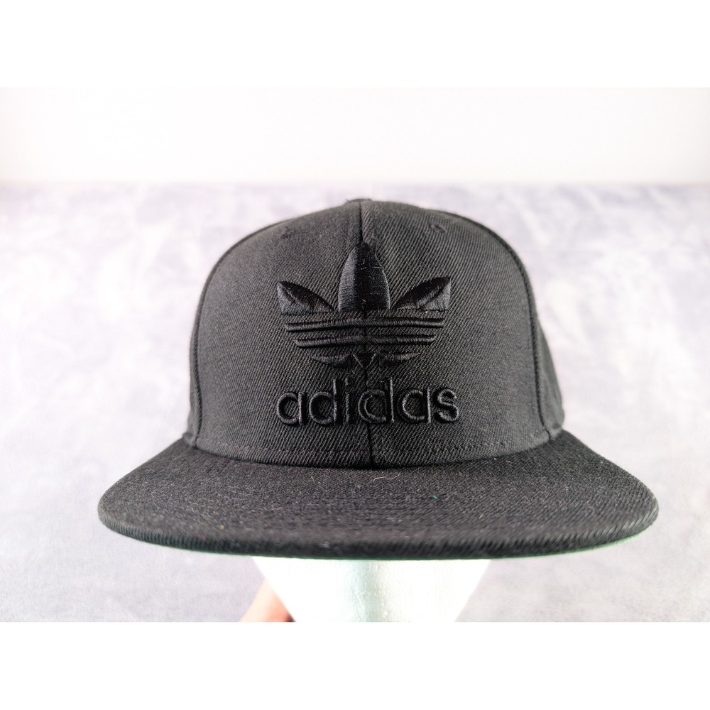 Adidas Originals Trefoil Snapback Hat Black Green Bottom Flat Brim Cap RN 90288 - Picture 1 of 8